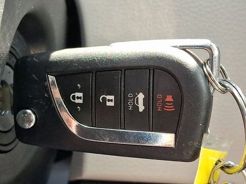 Used 2024 Toyota Corolla LE FWD image 23