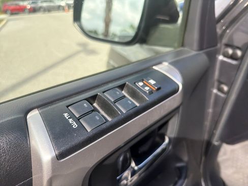 Used 2020 Toyota 4Runner Limited image 16