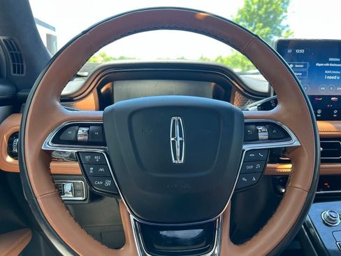 Certified 2023 Lincoln Nautilus Black Label AWD/4WD image 27