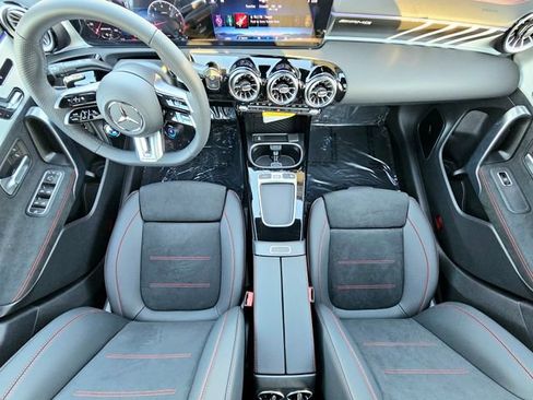 New 2026 Mercedes-Benz CLA 35 AMG 4MATIC image 27