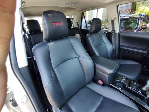 Used 2021 Toyota 4Runner TRD Off-Road Premium w/ Moonroof Package image 39