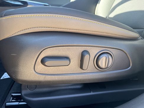 New 2026 Chevrolet Trax ACTIV w/ Driver Confidence Package FWD image 14