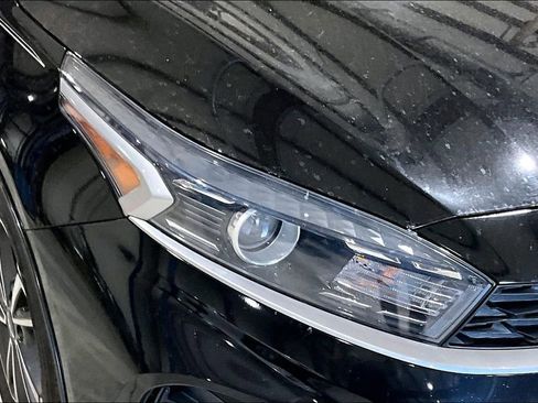 Used 2022 Kia Forte LXS w/ LXS Technology Package FWD image 26