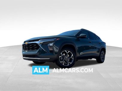 Used 2025 Chevrolet Trax LT