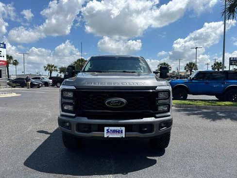 Certified 2025 Ford F250 Lariat w/ Tremor Off-Road Package AWD/4WD image 7