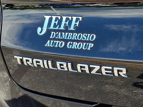 Used 2022 Chevrolet TrailBlazer LS FWD image 34