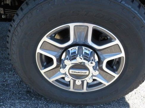 New 2026 Ford F350 Lariat w/ FX4 Off-Road Package AWD/4WD image 32