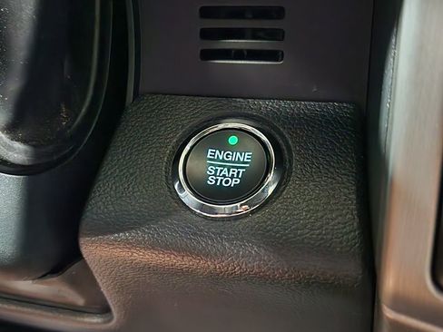 Used 2022 Ford F250 Platinum w/ FX4 Off-Road Package image 42