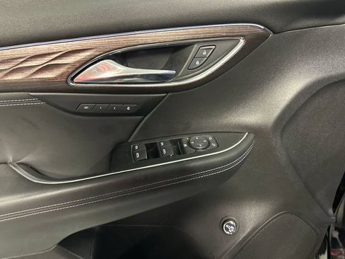 Used 2023 Buick Envision Avenir FWD image 12