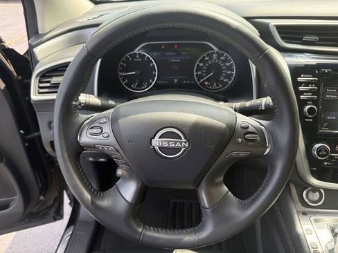 Used 2023 Nissan Murano SV FWD image 30
