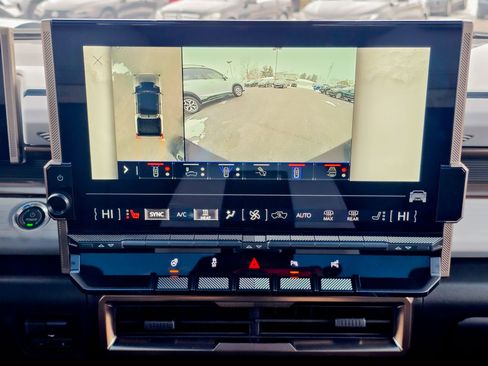 Used 2024 GMC Hummer EV 2X w/ LPO, Illumination Package image 52