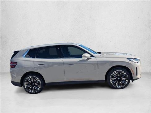 Certified 2025 BMW X3 xDrive30i image 4