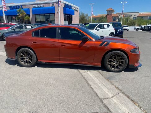 Used 2020 Dodge Charger GT w/ Driver Convenience Group RWD image 4