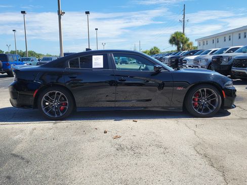Used 2022 Dodge Charger Scat Pack RWD image 8