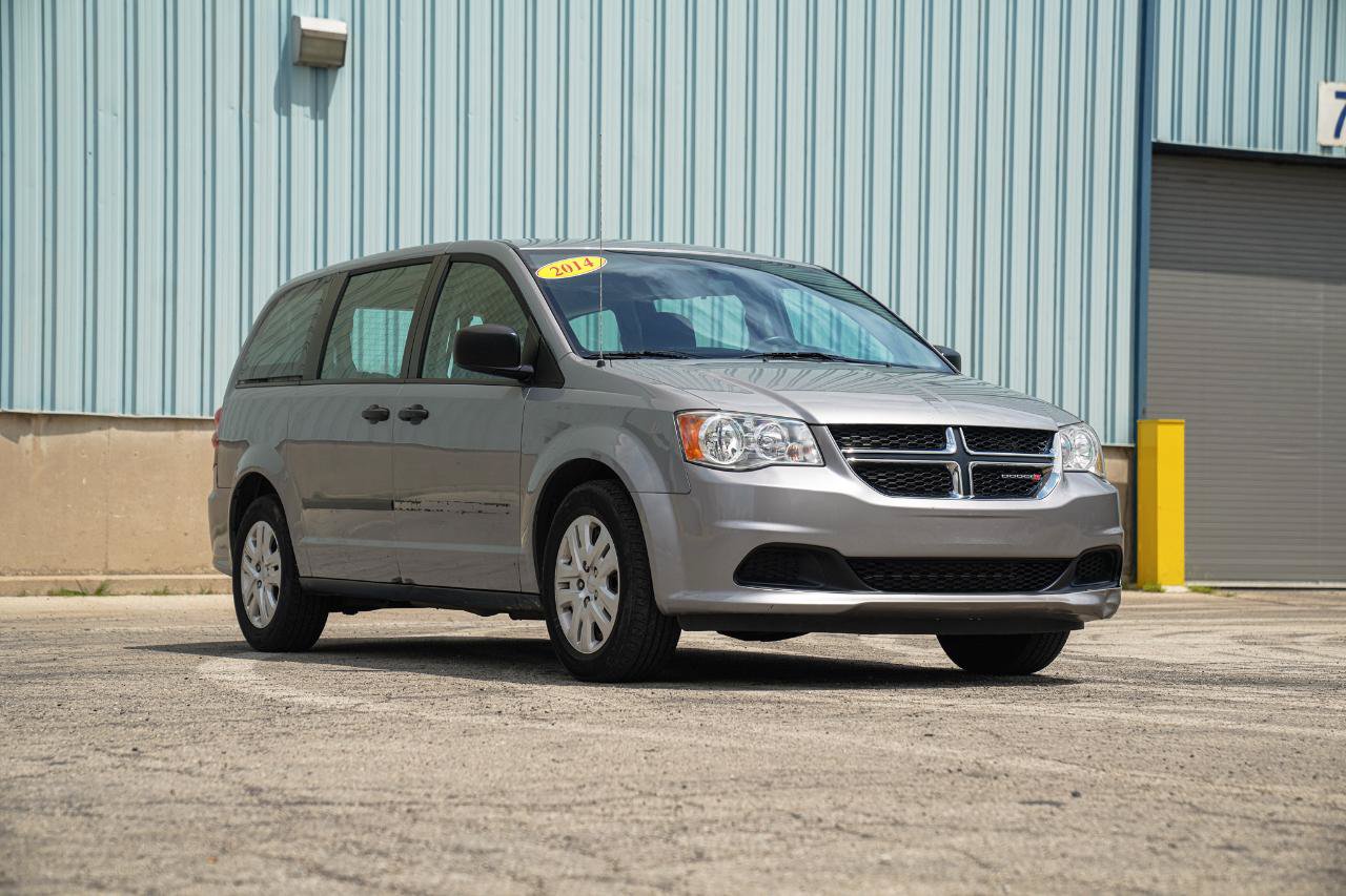Used 2014 Dodge Grand Caravan American Value Package FWD image 5