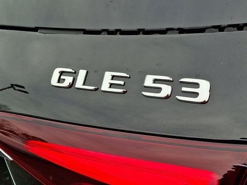 New 2026 Mercedes-Benz GLE 53 AMG 4MATIC image 18