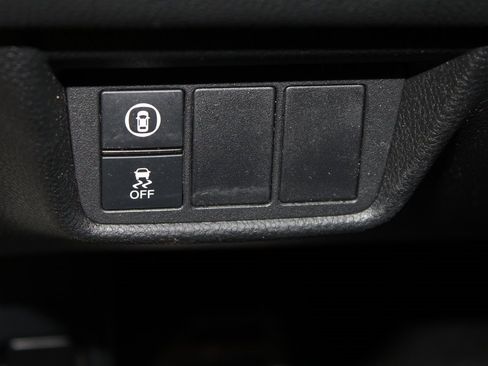 Used 2019 Honda Accord Sport image 11