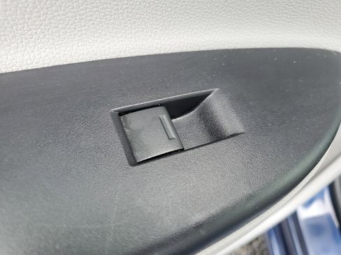 Used 2016 Honda Accord LX image 14