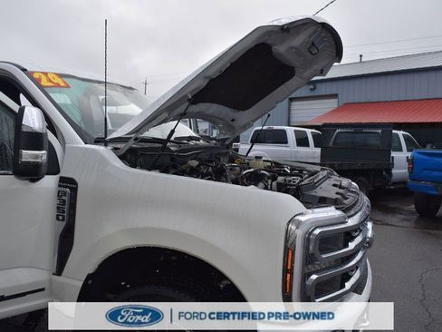 Certified 2024 Ford F350 Platinum image 31