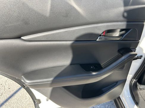 Used 2025 MAZDA CX-30 AWD 2.5 S w/ Preferred Package image 11