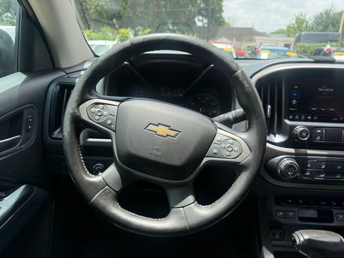 Used 2020 Chevrolet Colorado Z71 AWD/4WD image 11
