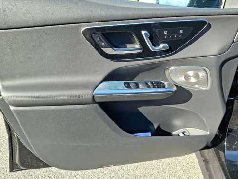 New 2026 Mercedes-Benz GLC 300 4MATIC image 7