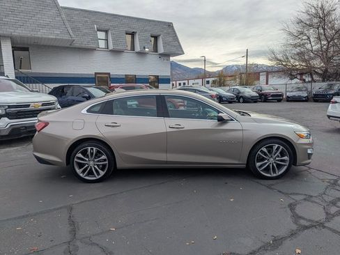 Used 2024 Chevrolet Malibu LT image 2