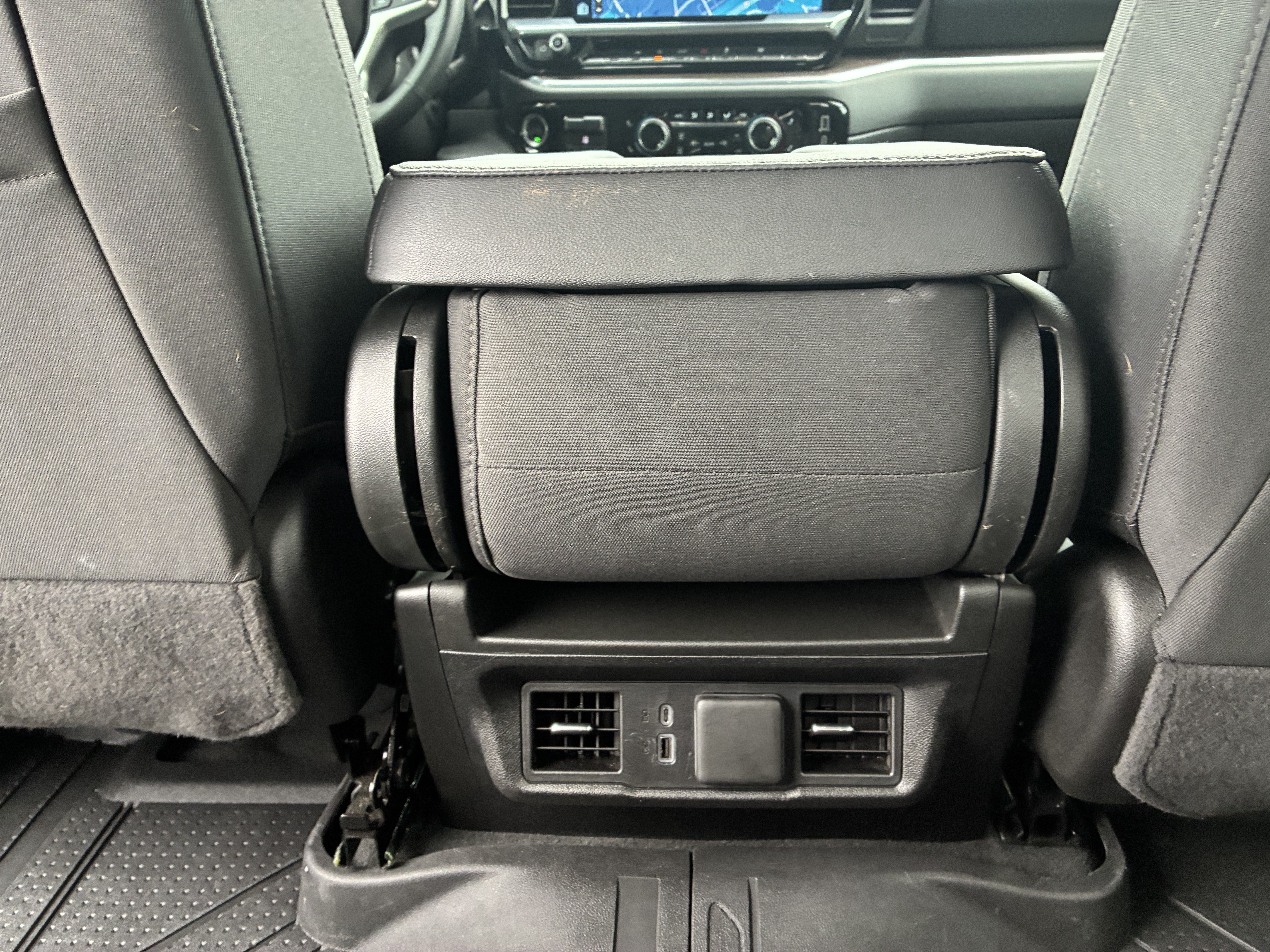 Used 2025 Chevrolet Silverado 1500 RST AWD/4WD image 18