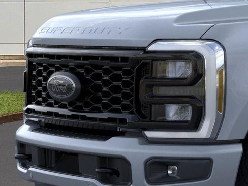New 2026 Ford F350 Lariat w/ Tremor Off-Road Package image 17