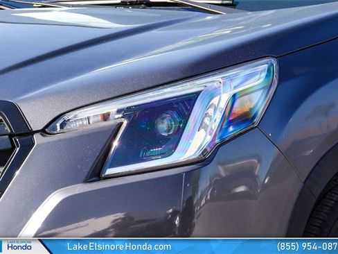 Used 2022 Subaru Forester Premium image 5