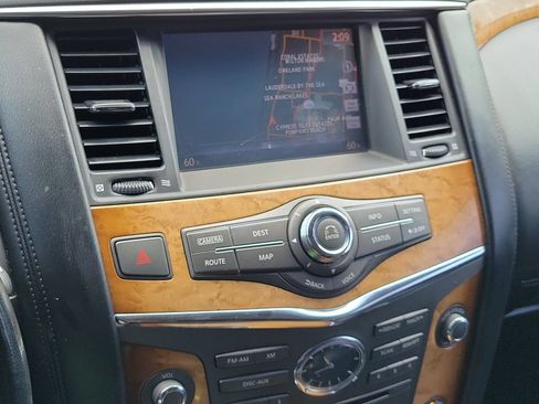 Used 2014 INFINITI QX80 2WD w/ Theater Package image 33