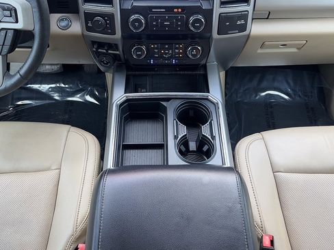 Used 2021 Ford F250 Lariat w/ Lariat Ultimate Package image 42