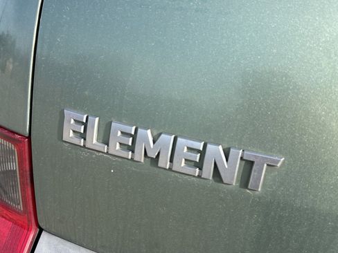 Used 2004 Honda Element EX image 33