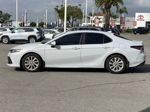 Used 2024 Toyota Camry LE image 2