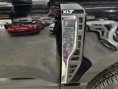 Used 2025 Ford F250 XLT AWD/4WD image 24