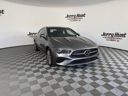 Used 2025 Mercedes-Benz CLA 250 image 8