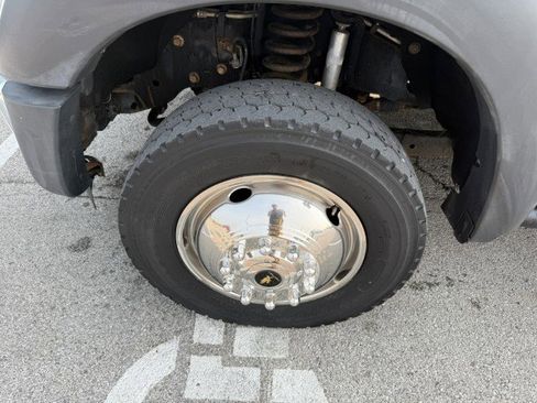 Used 2014 Ford F450 XL w/ Power Equipment Group image 6