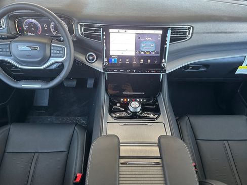 New 2026 Jeep Grand Wagoneer L 4WD image 12