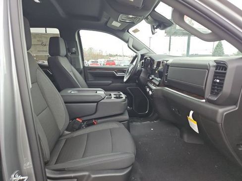 New 2026 GMC Sierra 1500 SLE AWD/4WD image 19