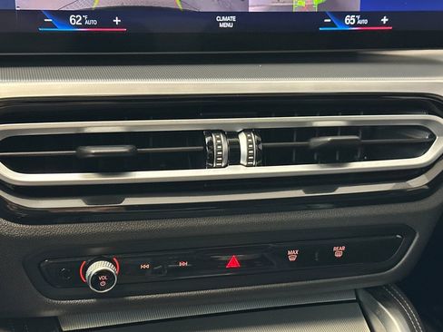 Used 2023 BMW i4 eDrive40 w/ M Sport Package image 25