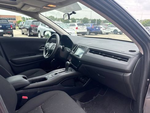 Certified 2018 Honda HR-V EX image 23