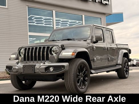 Used 2022 Jeep Gladiator Overland image 13