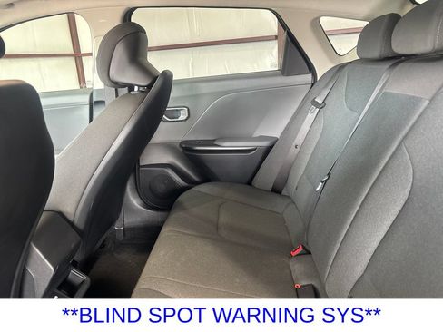 Used 2025 Kia K4 FWD image 12