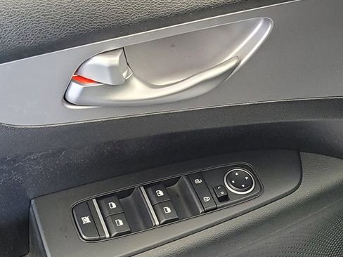 Used 2023 Kia Forte LXS FWD image 27