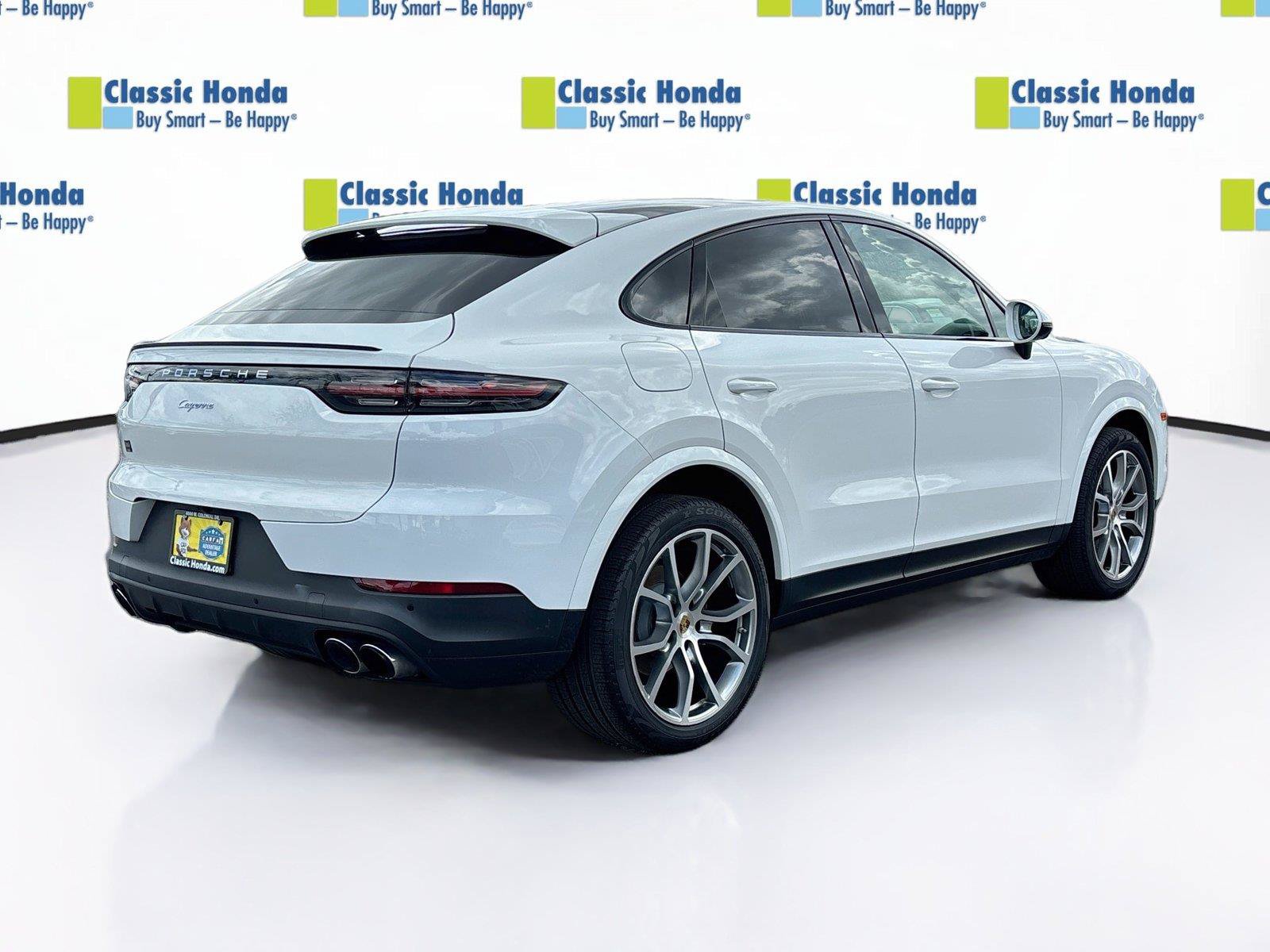 Used 2021 Porsche Cayenne Coupe AWD/4WD image 8