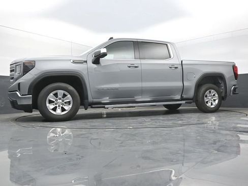 Used 2024 GMC Sierra 1500 SLE RWD image 38