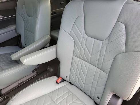 Used 2024 Kia Telluride EX X-Line AWD/4WD image 15