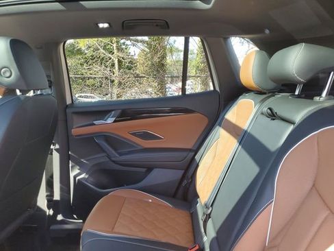 New 2026 Volkswagen Tiguan SEL R-Line image 10