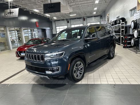 Used 2024 Jeep Wagoneer Series II image 9