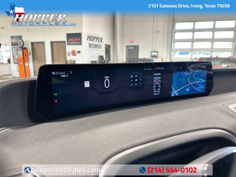 Used 2025 Ford Expedition Platinum AWD/4WD image 26